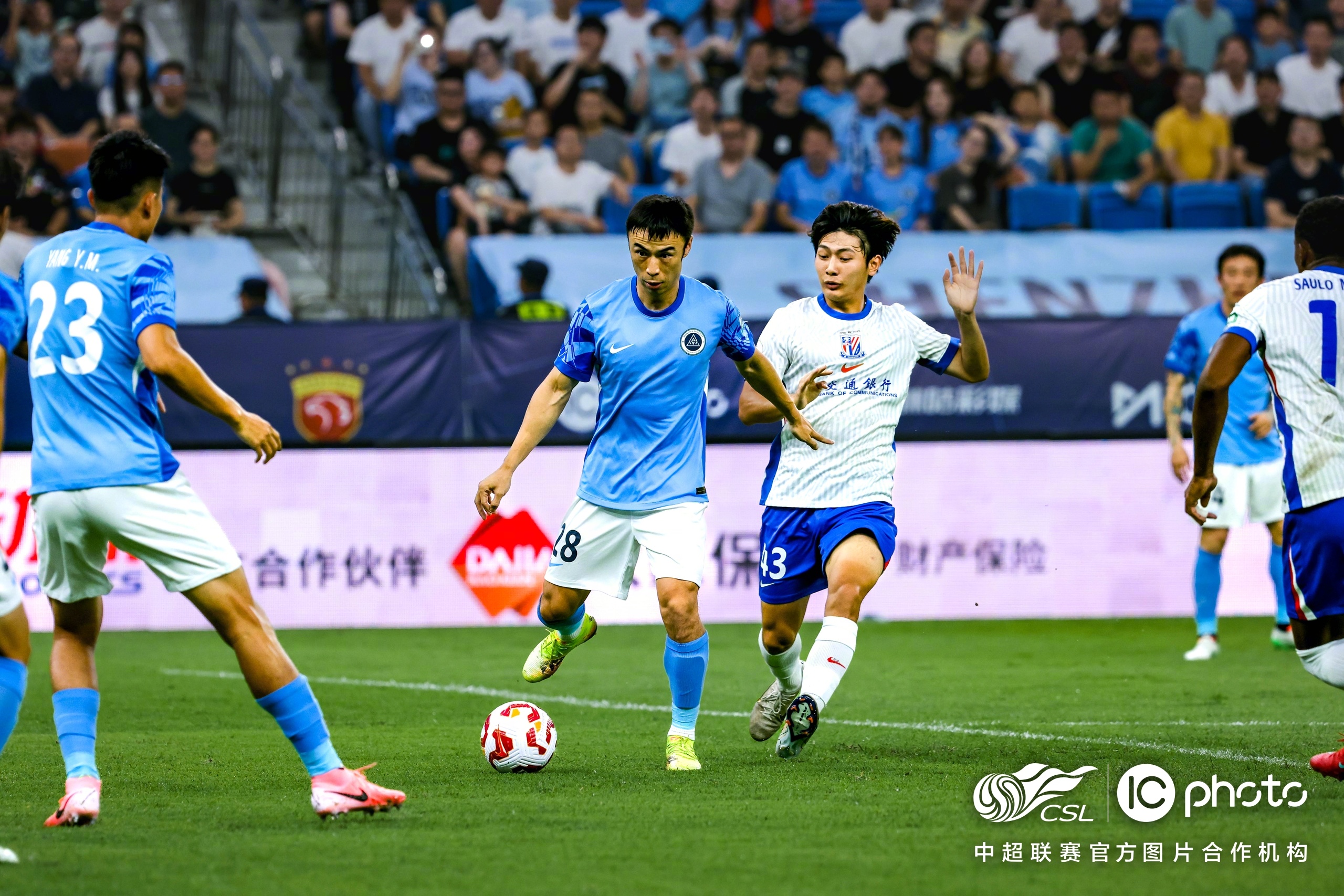 乐鱼体育官方上海申花训练开放日，赛前遗憾出局引欢呼，NBA常规赛在即，团队化学反应显著的简单介绍